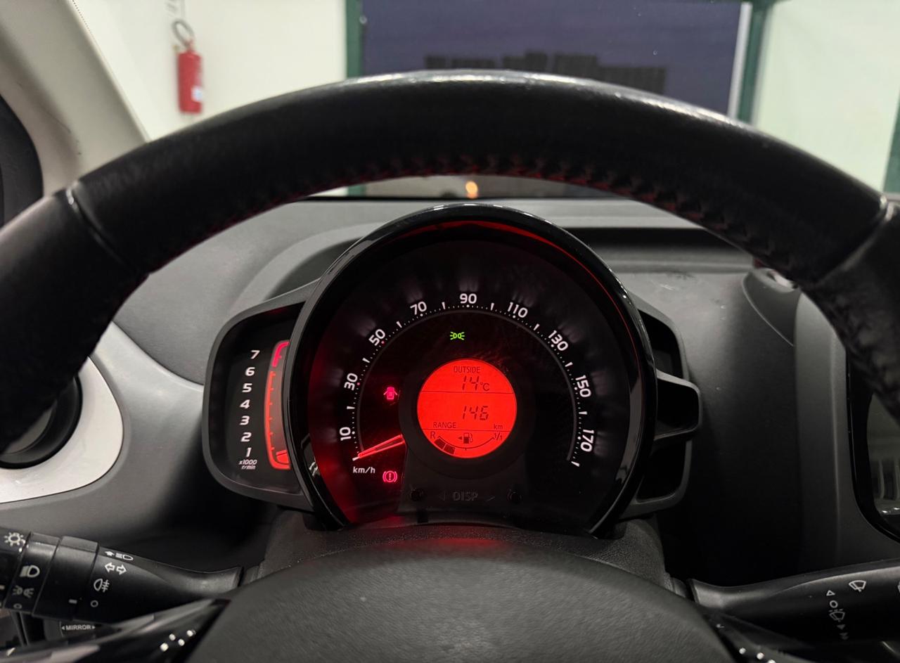 Toyota Aygo 1.0 VVT-i 72 CV 5 porte x-business