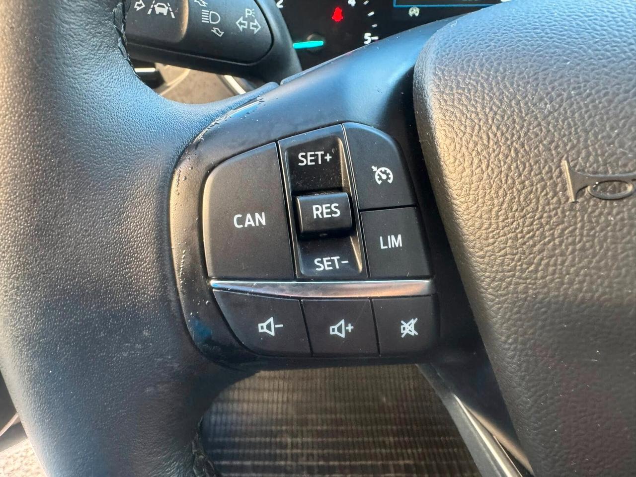 FORD FOCUS 1.5 TDCI 120 CV. E6 TITANIUM NAVI+CERCHI