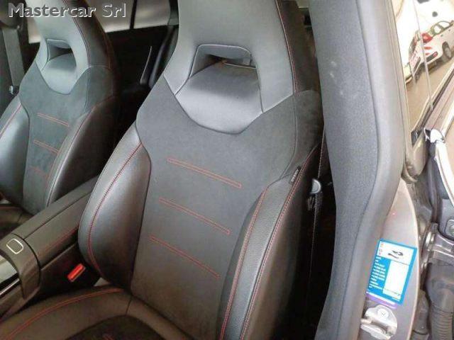 MERCEDES-BENZ CLA 180 CLA Shooting Brake Premium auto - GE748CY