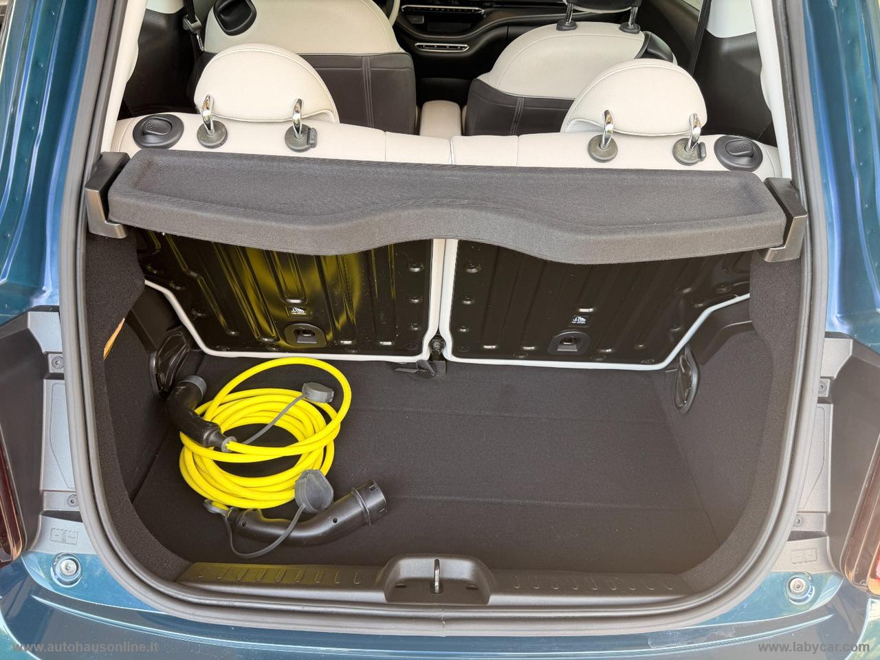 FIAT 500 La Prima Berlina 42 kWh