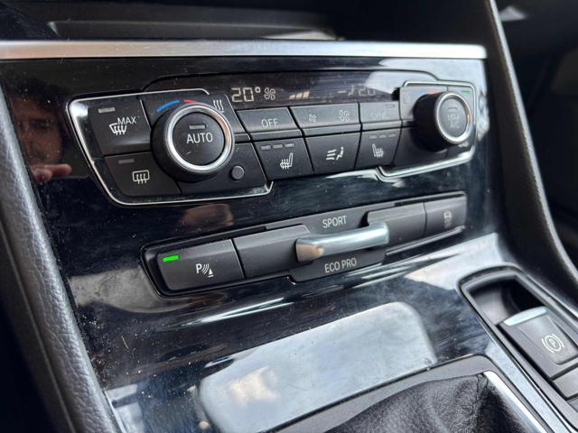 BMW 218 i Active Tourer Luxury