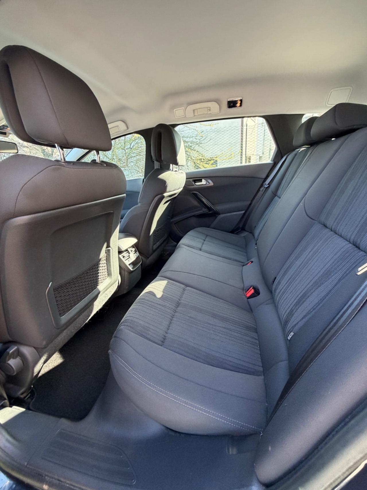 Peugeot 508 1.6 HDi 115CV SW Access