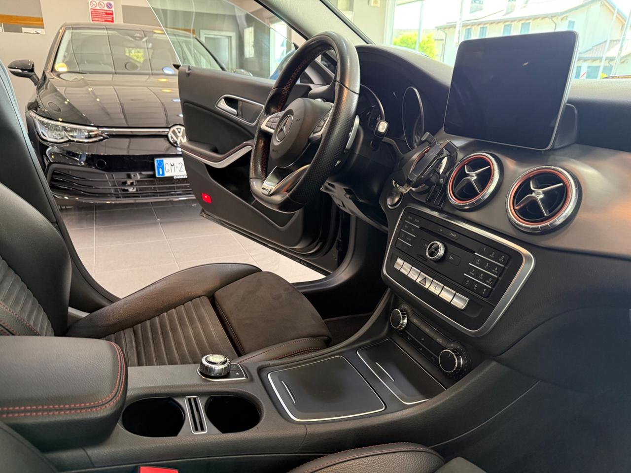 Mercedes-benz CLA 200 d 4Matic Automatic Premium