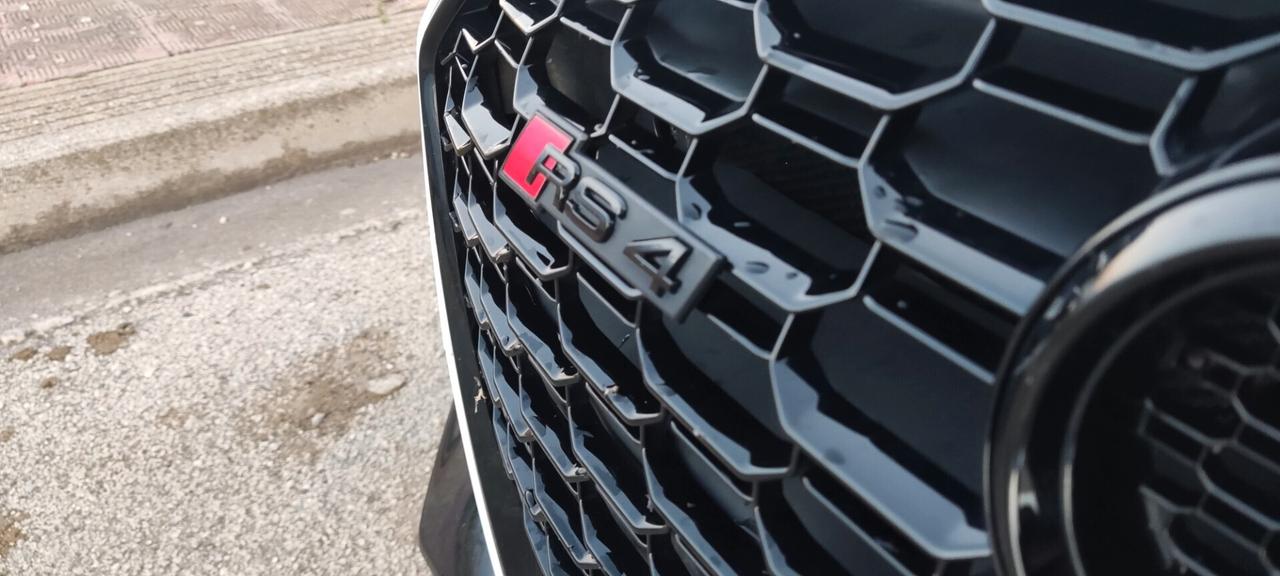 PERMUTO - 2019 Audi RS4 Carboceramica 47000km