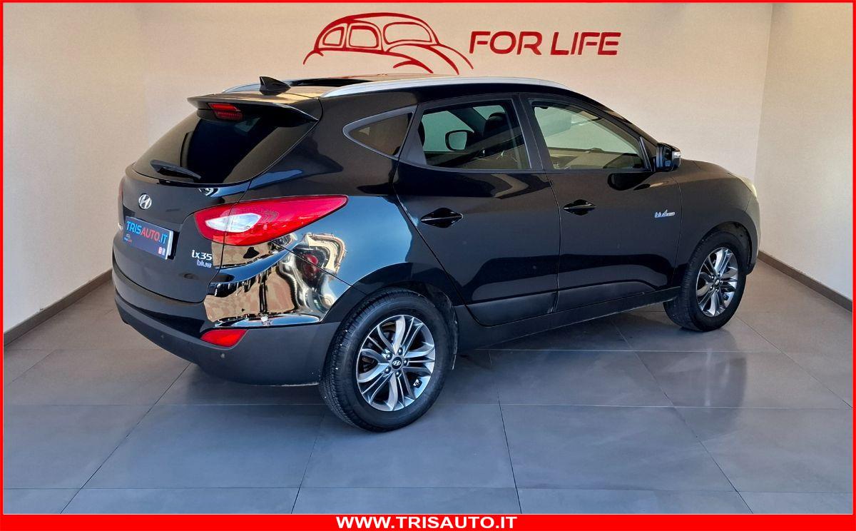 HYUNDAI iX35 1.7 Crdi Xpossible NEOPATENTATI (DOPPIO TETTO PANORAMICO APRIBILE)