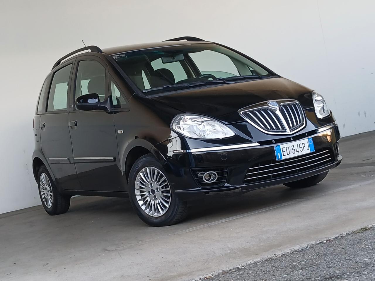 Lancia MUSA 1.4 8V Diva pochi km