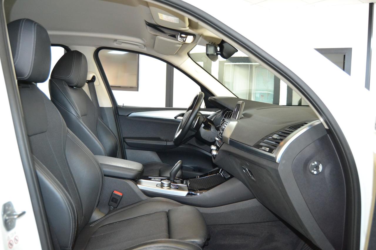 Bmw X3 xDrive20D 190CV C.Auto/Navi/Xenon