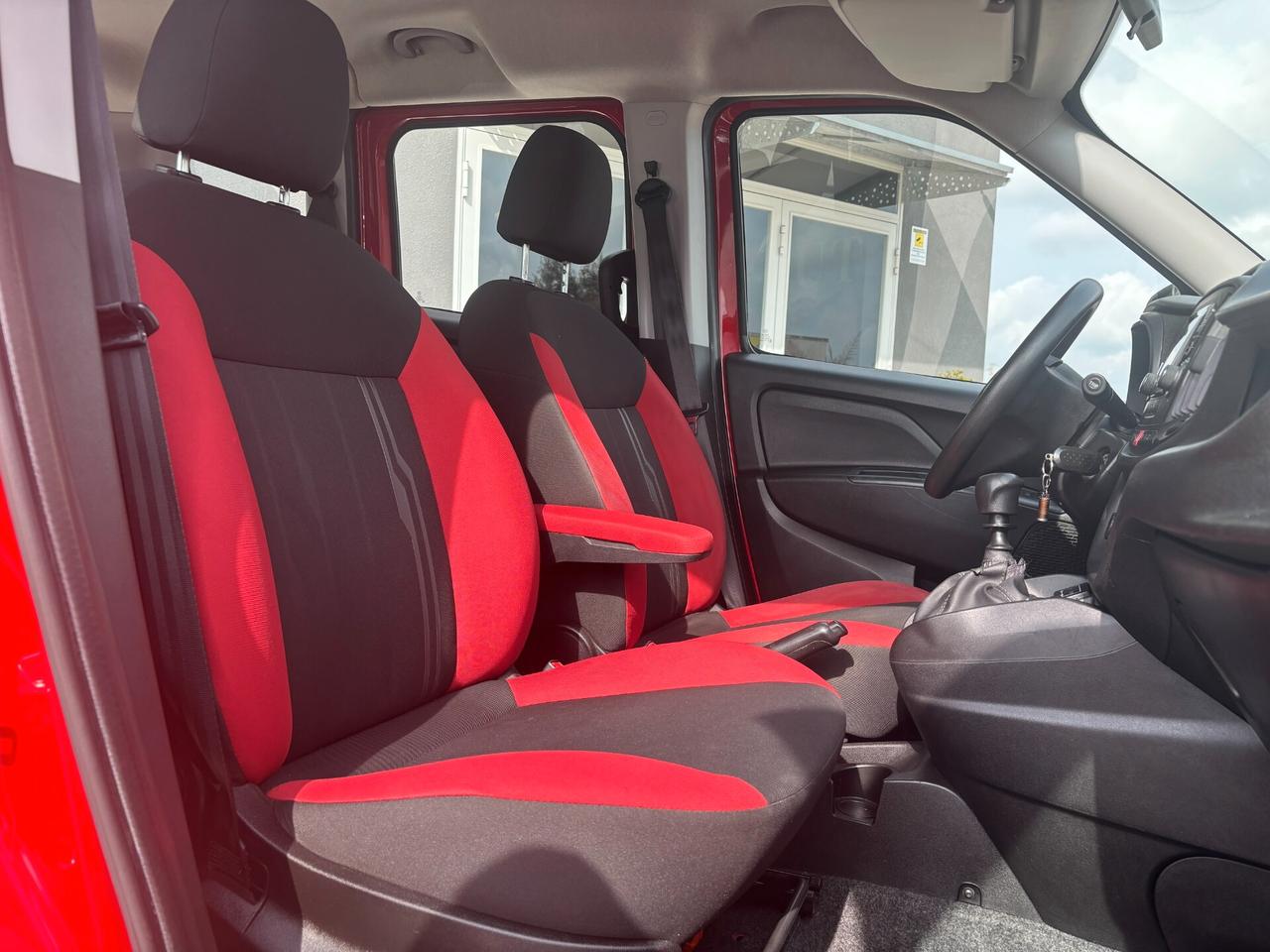 FIAT DOBLO 1.4 FIRE 16V 95CV EASY 2017