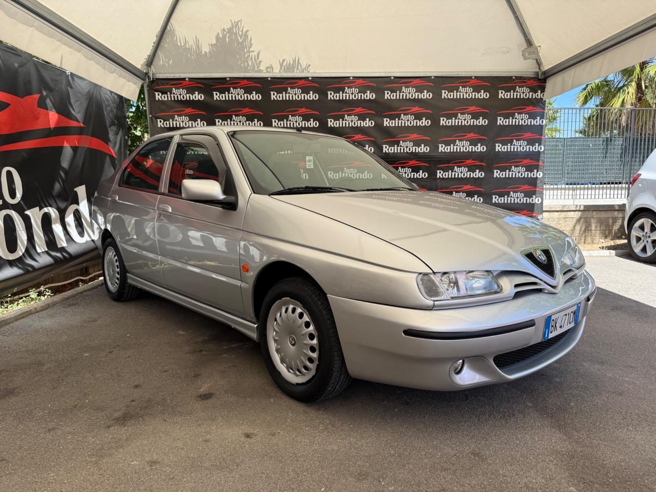Alfa Romeo 146 1.6i 16V Twin Spark