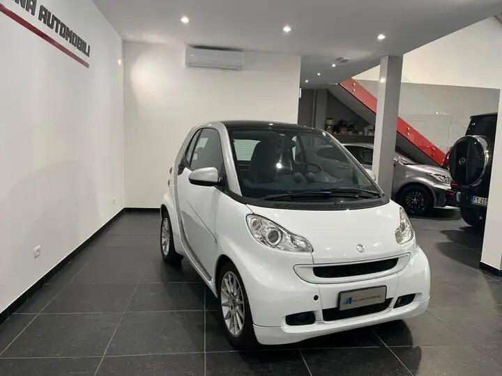 Smart ForTwo 1000 62 kW coupé passion