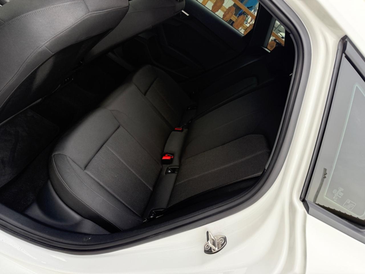 Audi A3 SPB TDI 2.0 116cv S tronic Business Advans