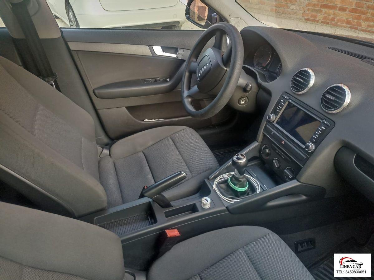 AUDI - A3 Sportback 1.6 diesel - ok neopatentati - car play