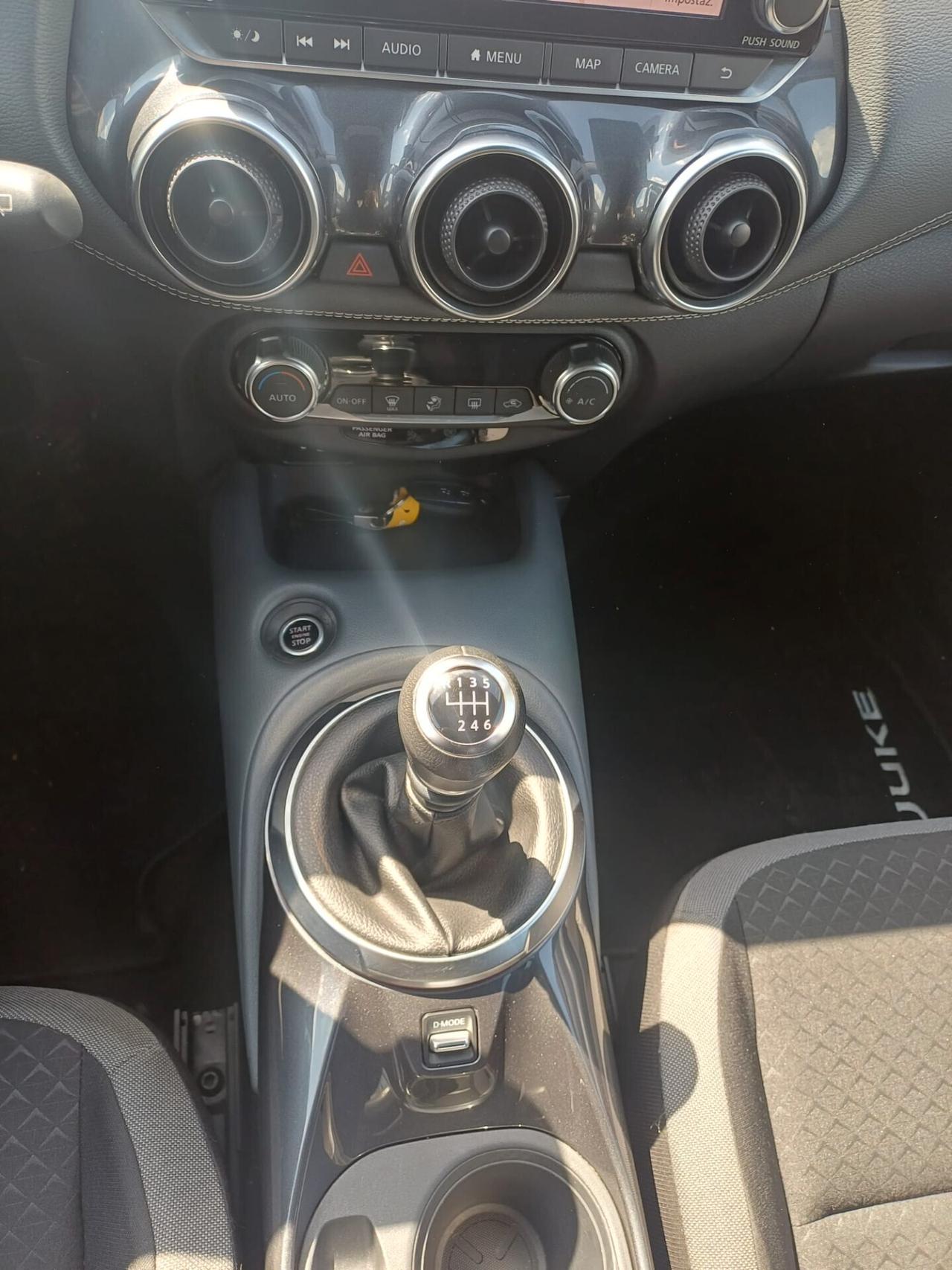 Nissan Juke 1.0 DIG-T 117 CV N-Connecta
