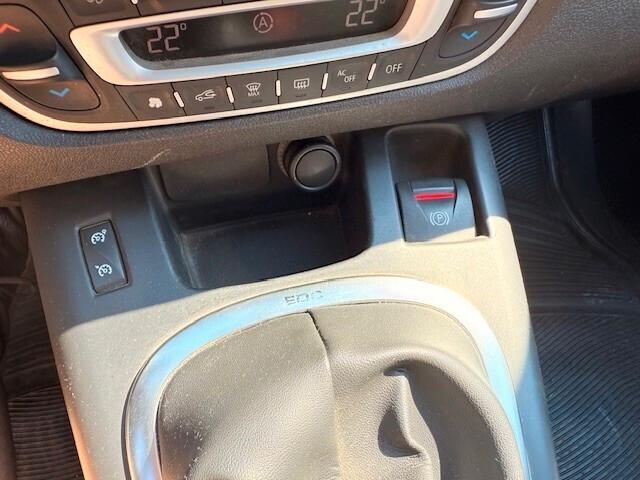 Renault Scenic Scénic X-Mod 1.5 dCi 110CV EDC Dynamique