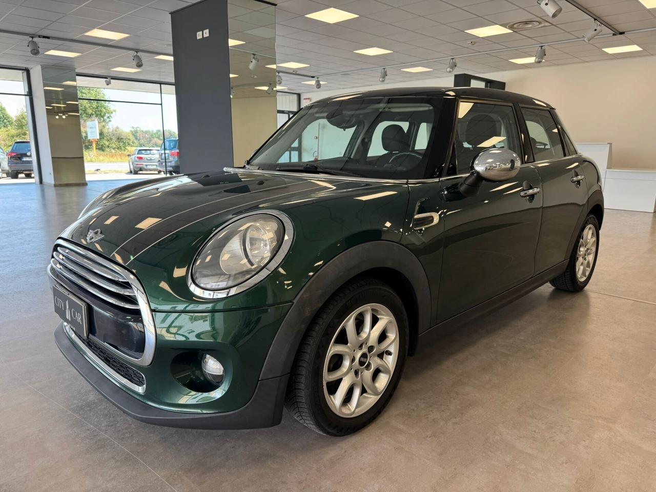 Mini 1.5 Cooper D Business XL 5 porte