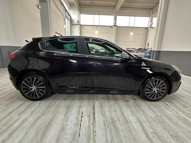 Alfa Romeo Giulietta 1750 Turbo TCT Quadrifoglio Verde