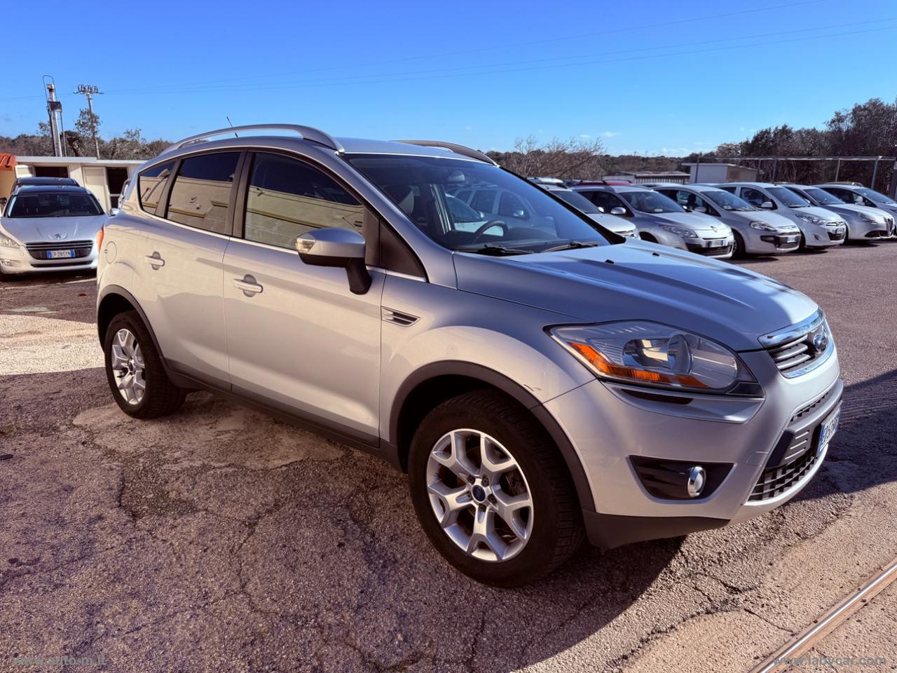 FORD Kuga 2.0 TDCi 140 CV 2WD Titanium