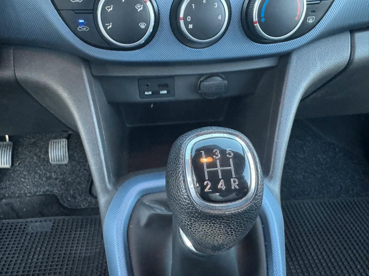 Hyundai i10 1.0 GPL 2014 SOLAMENTE 94.000 KM