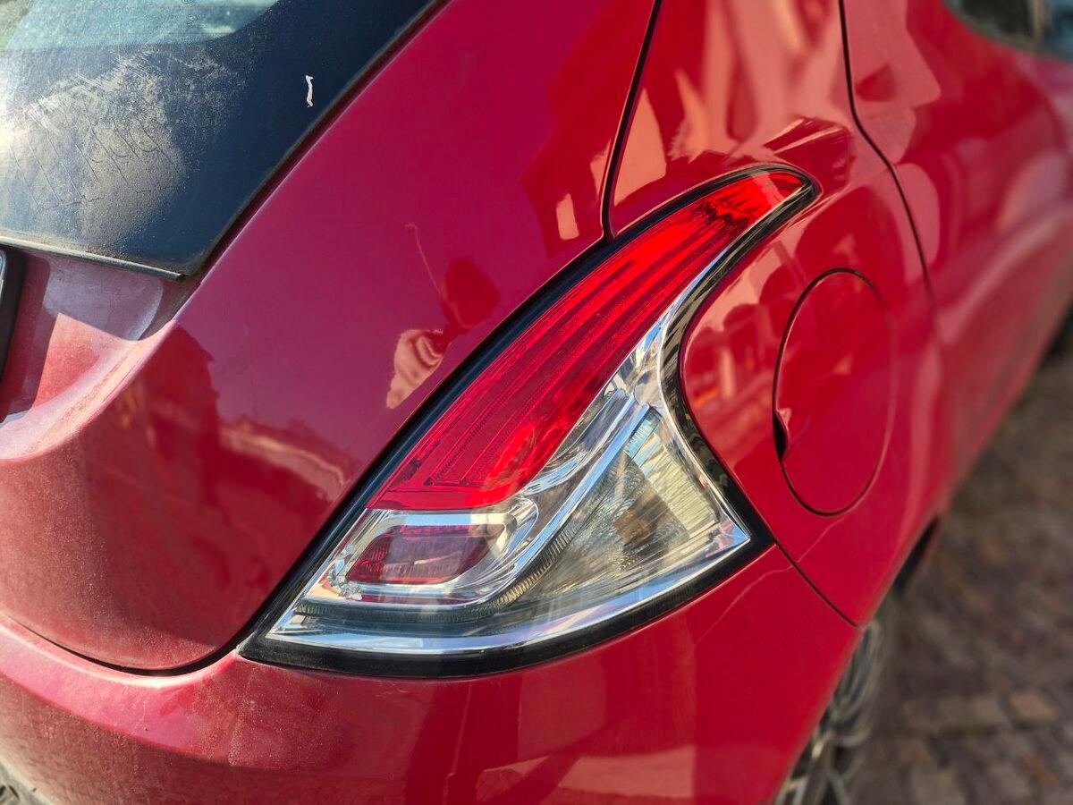 Lancia Ypsilon 1.2 8v Platinum 69cv E6