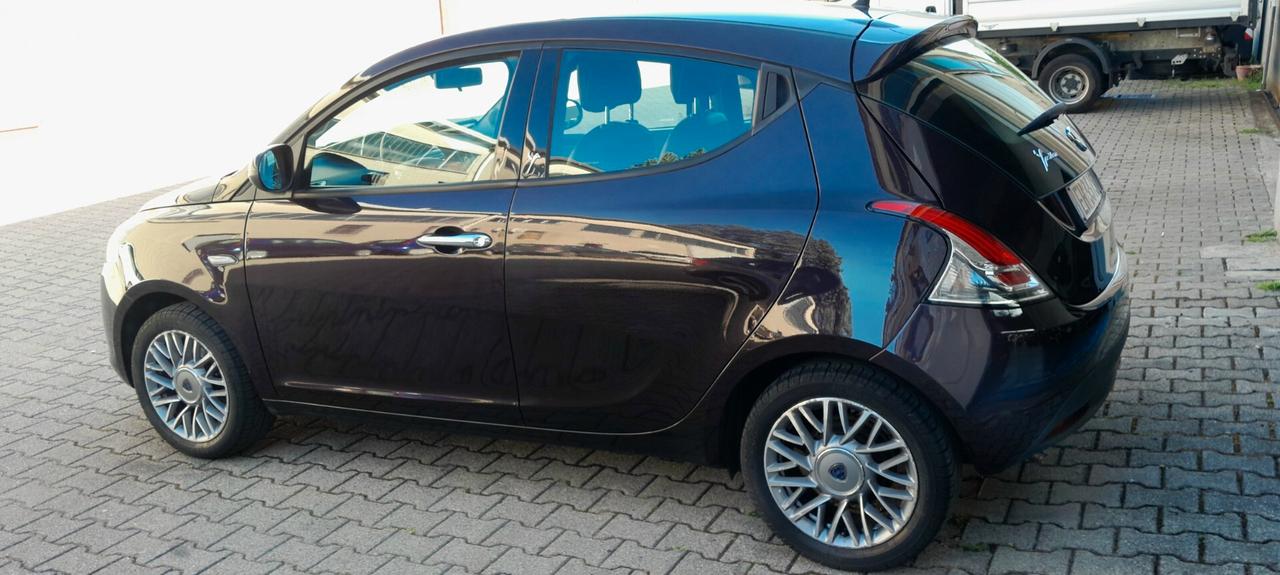 Lancia Ypsilon 1.2 Gold Benz.GPL Euro5B NeopatentatiOK