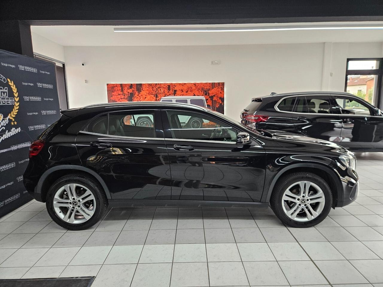 Mercedes-Benz GLA 200 d Sport 4matic auto - IVA ESPOSTA