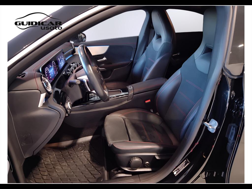 Mercedes-Benz CLA Coupe - C118 2023 - CLA Coupe 200 d AMG Line Advanced Plus auto