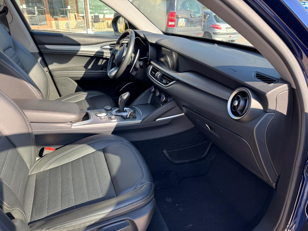 Alfa Romeo Stelvio 2.2 Turbodiesel 190 CV AT8 RWD Sprint