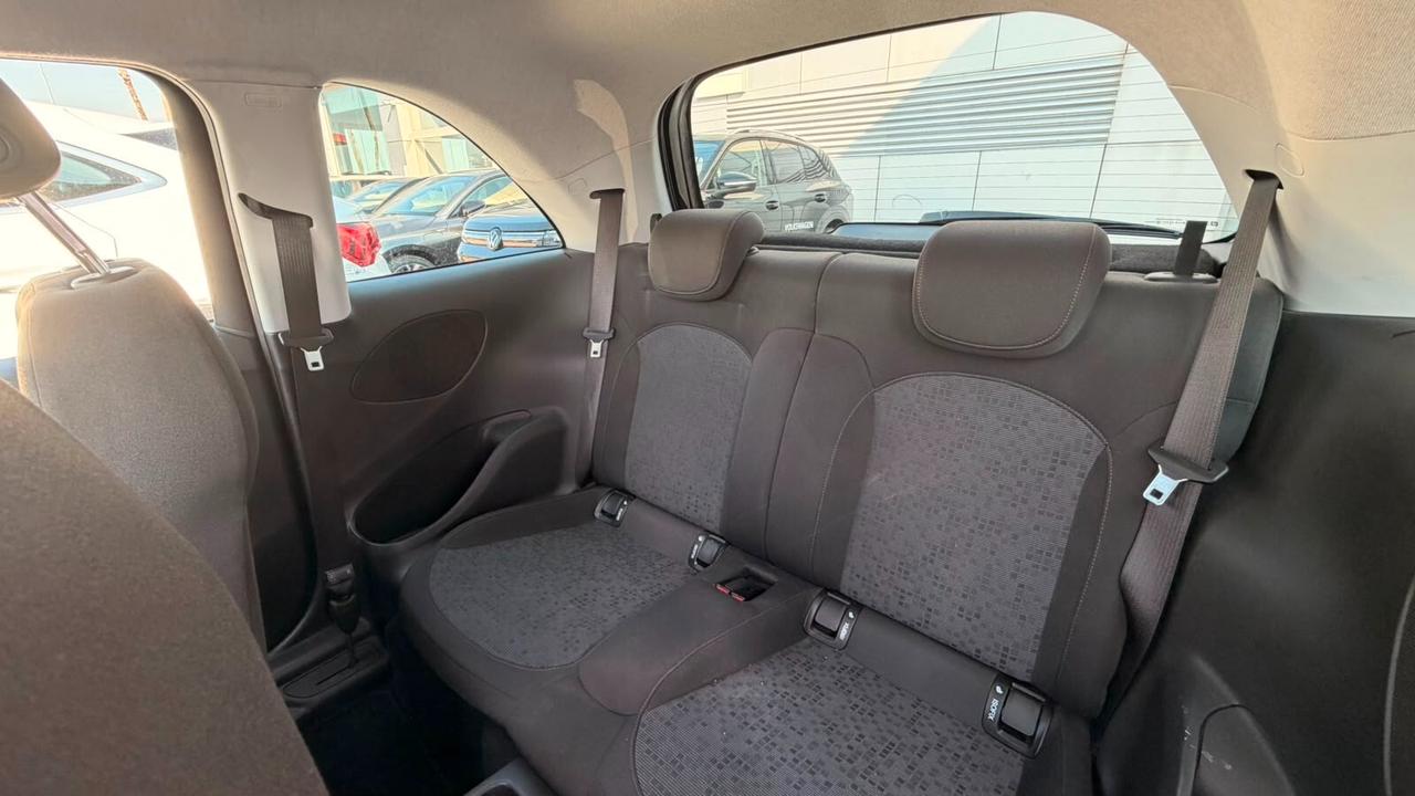 Opel Adam 1.2 70 CV Glam