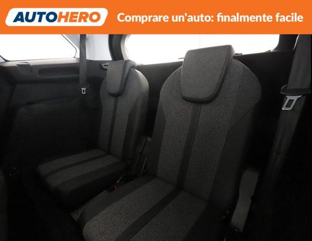 PEUGEOT 5008 BlueHDi 120 S&S Allure