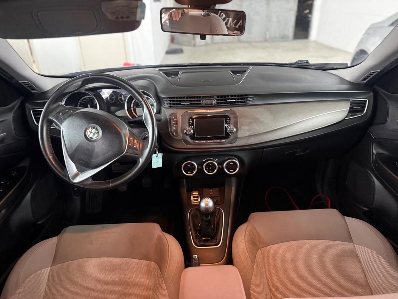 Alfa Romeo Giulietta 1.6 JTDm-2 105 CV Exclusive