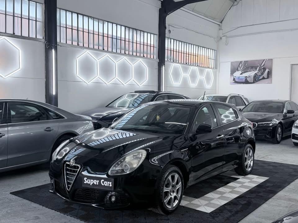 Alfa Romeo Giulietta 1.6 JTDm-2 105 CV Exclusive