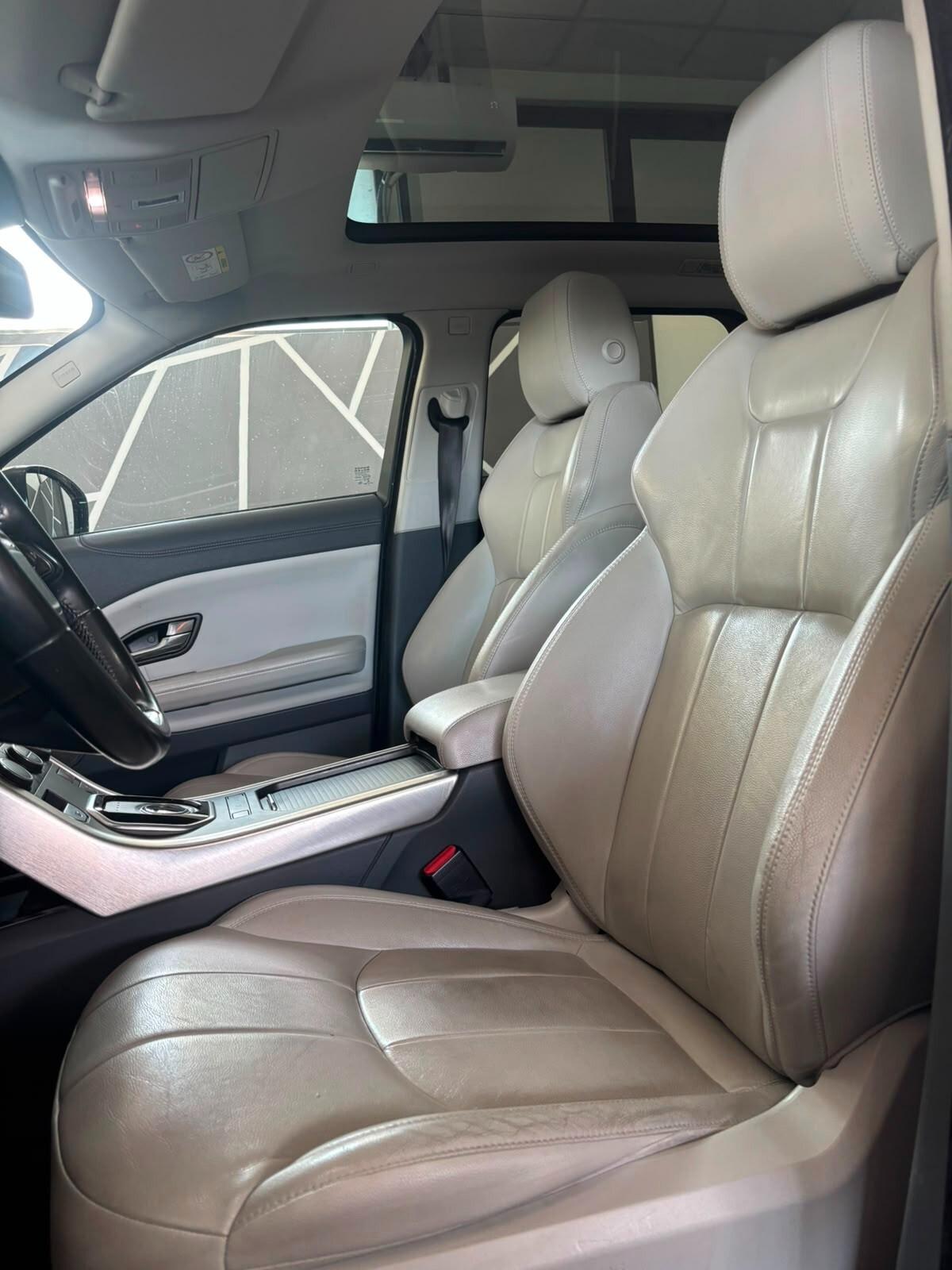 Land Rover Range Evoque 2.0 TD4 150 CV 5p. SE Dynamic