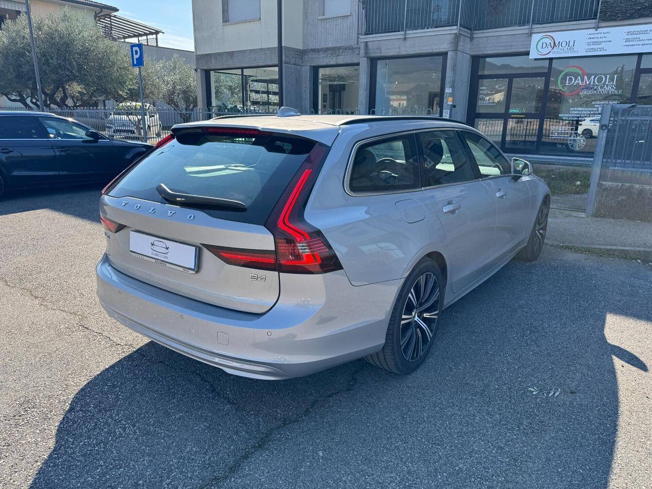 Volvo V90 B4 (d) automatico Plus Bright UNICO PROP
