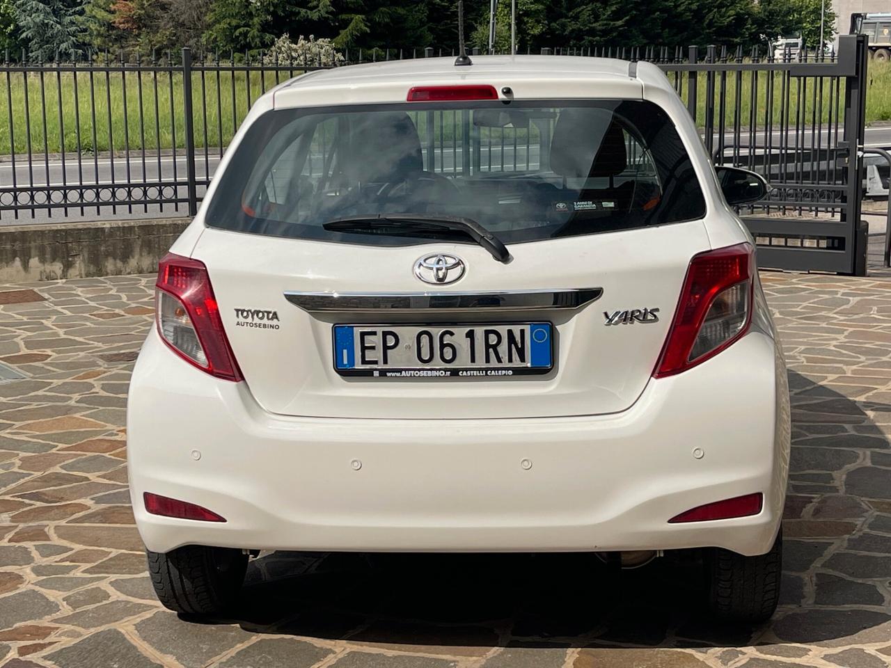 Toyota Yaris 1.0 Active 3p. OK Neop.