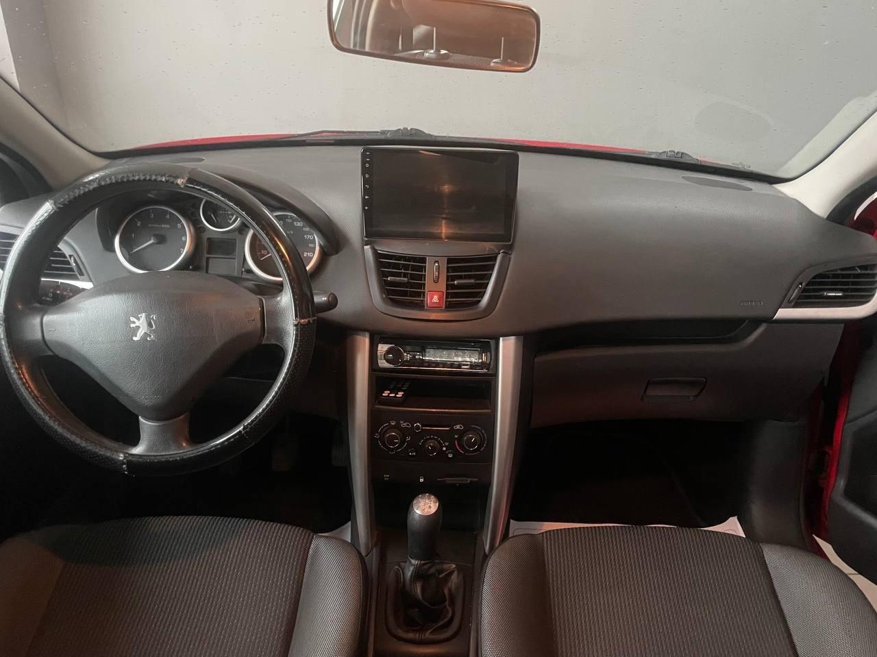 PEUGEOT 207 - GPL VALIDO 2033