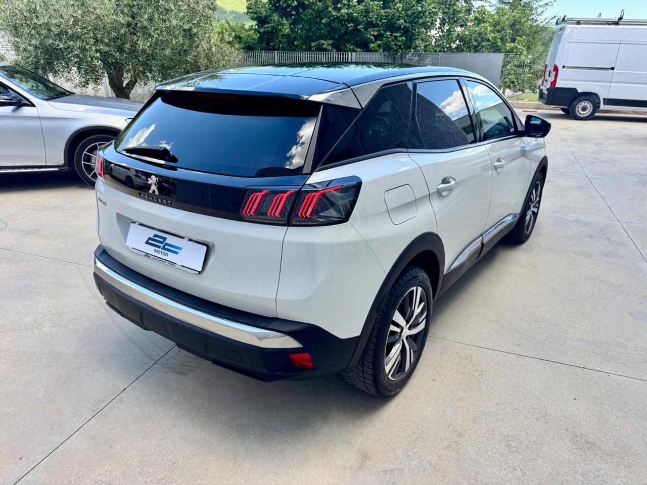 Peugeot 3008 BlueHDi 130 S&S EAT8 Allure Pack