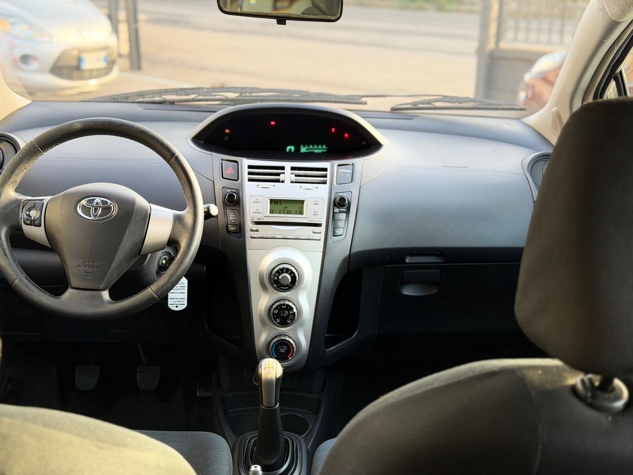 Toyota Yaris 1.3 3 porte Sol