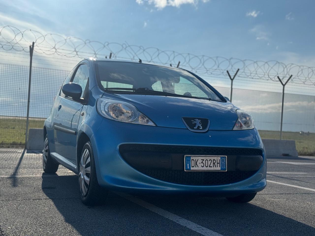 PEUGEOT 107 1.0 BENZINA NEOPATENTATI 12 MESI DI GARANZIA