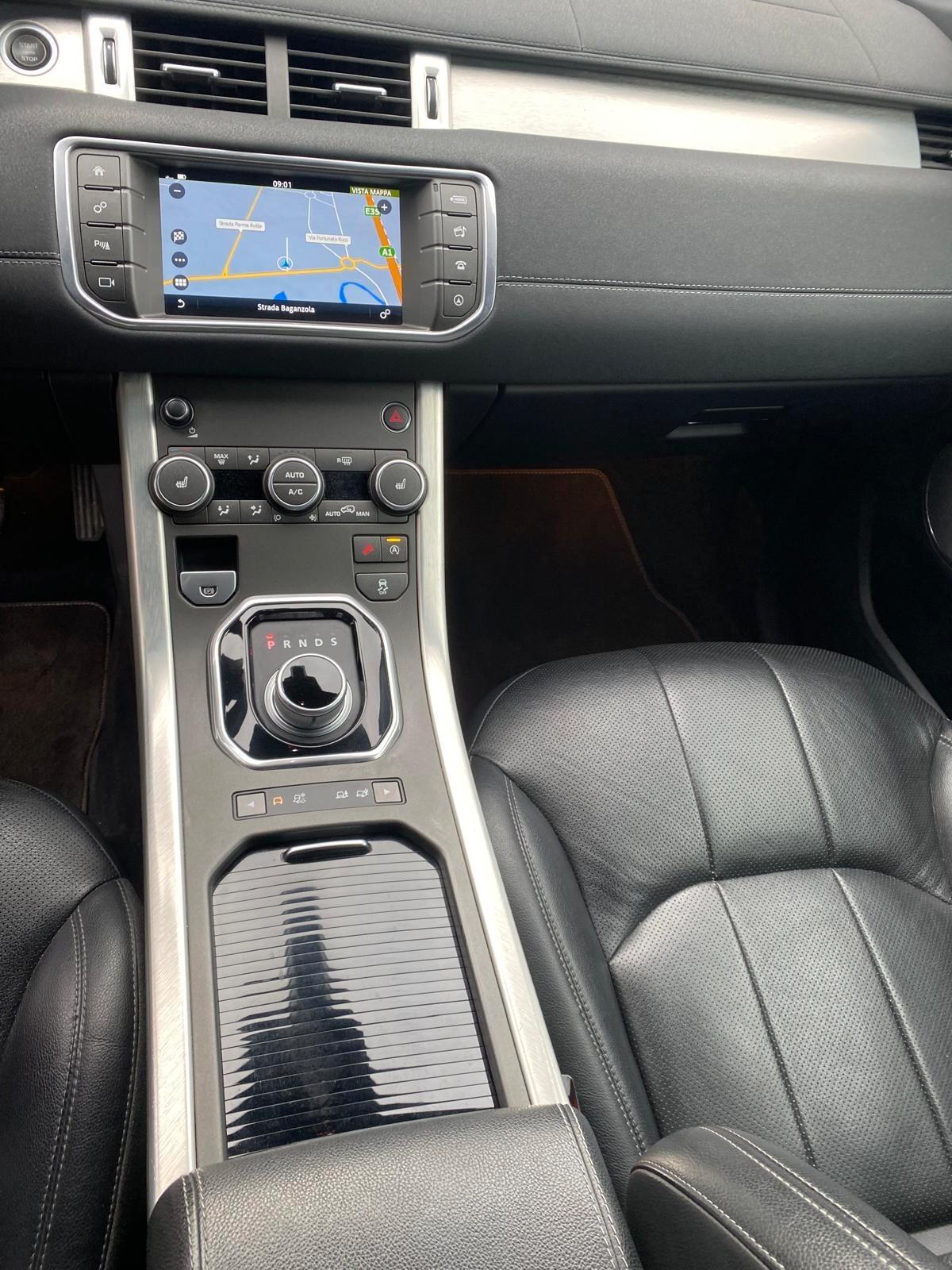 Land Rover Range Evoque 2.0 TD4 180 CV 5p. Pure