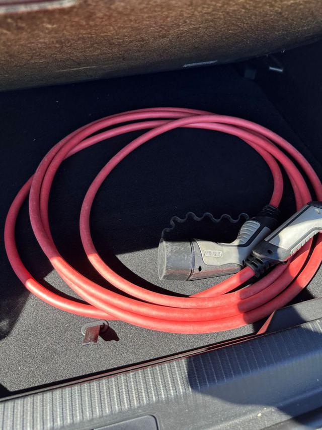 PEUGEOT 2008 motore elettrico 136 CV GT Pack