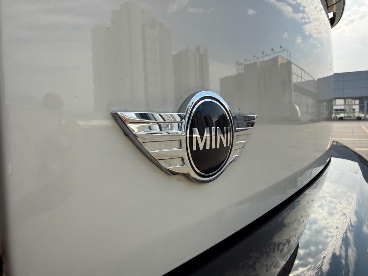 MINI COOPER CLUBMAN 1.6 16V 122CV NEOPATENTATI