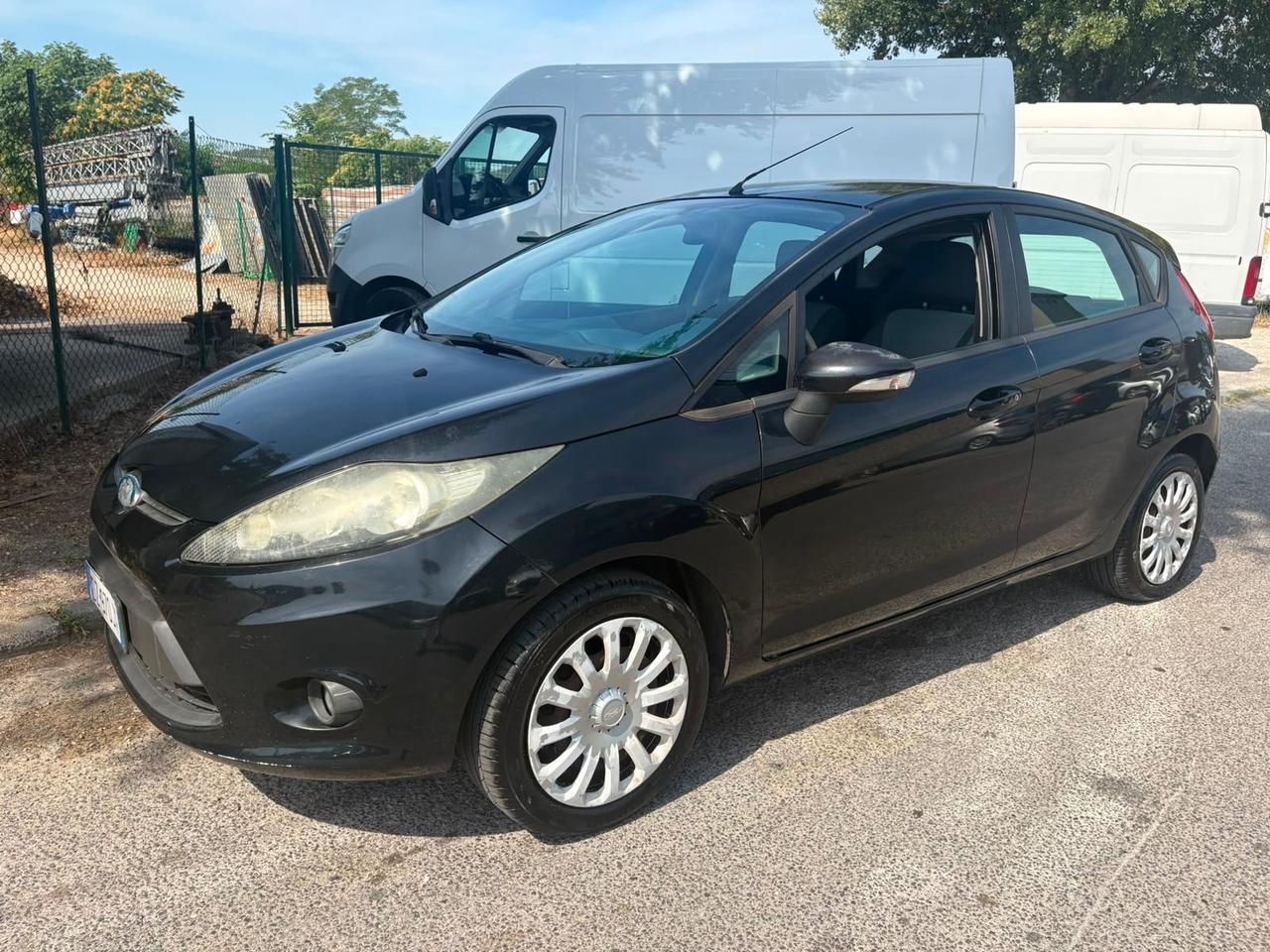 Ford Fiesta 1.4 5 porte BENZ- GPL Titanium 2010