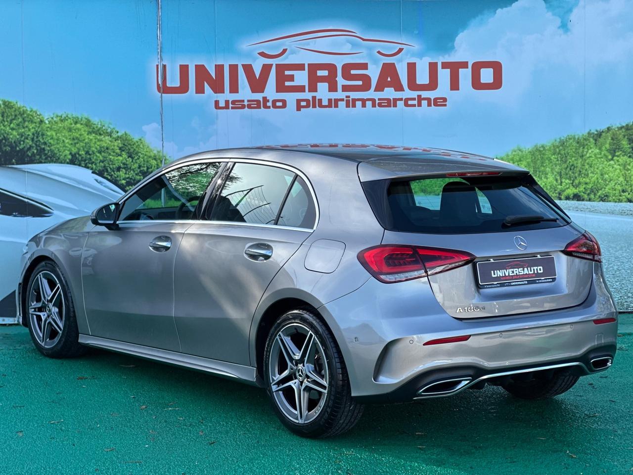 Mercedes-Benz A180d 116cv Premium AMG 2019