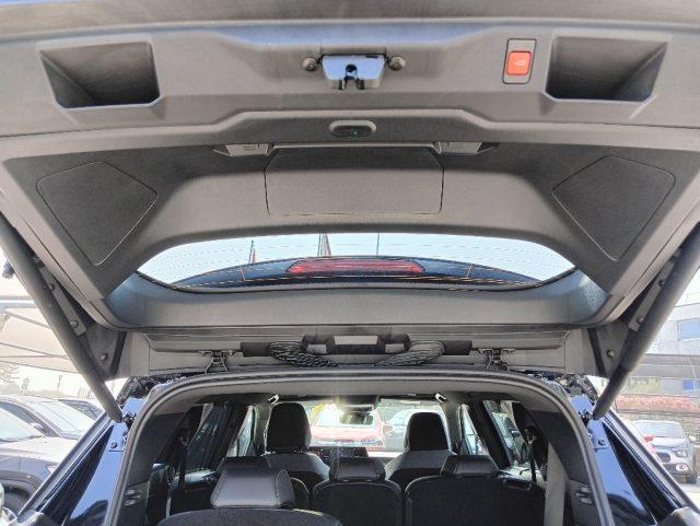 PEUGEOT 5008 Hybrid 145 e-DCS6 GT