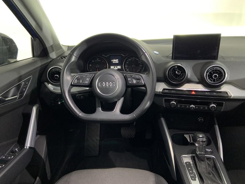 Audi Q2 30 1.6 tdi identity black s-tronic my20