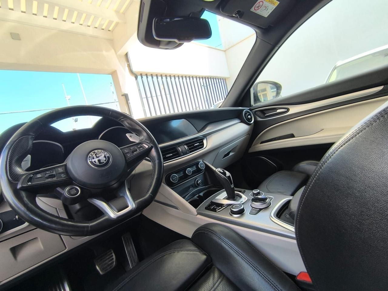 Alfa Romeo Stelvio 2.2CC 210CV AT8 Q4 Veloce 2020