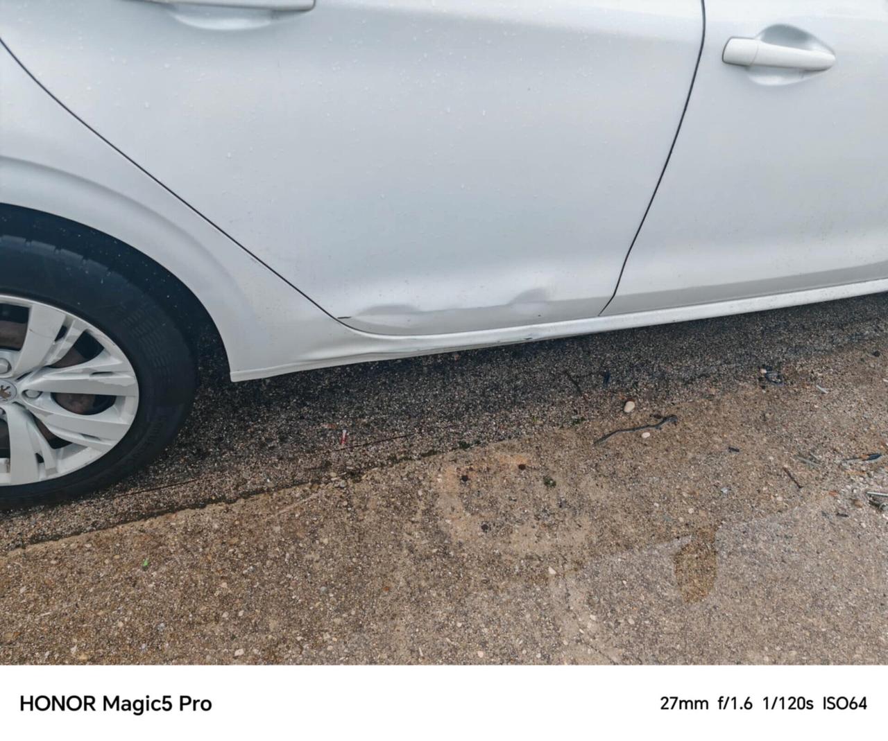 Peugeot 208 1.4 VTi 95 CV 5p. GPL