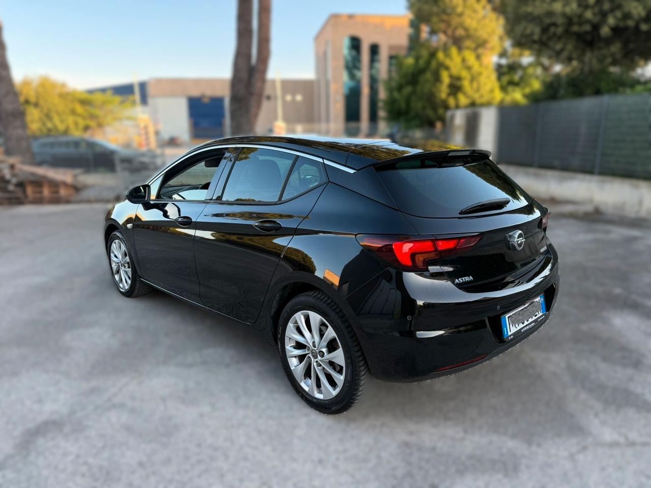 OPEL ASTRA 1.4 METANO 2020 12 MESI DI GARANZIA