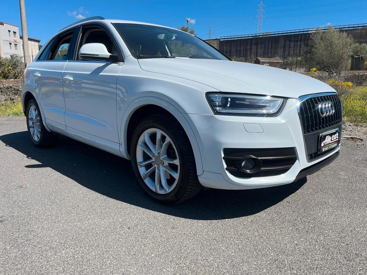 Audi Q3 2.0TDI CONDIZIONI DA VETRINA FULL 2014