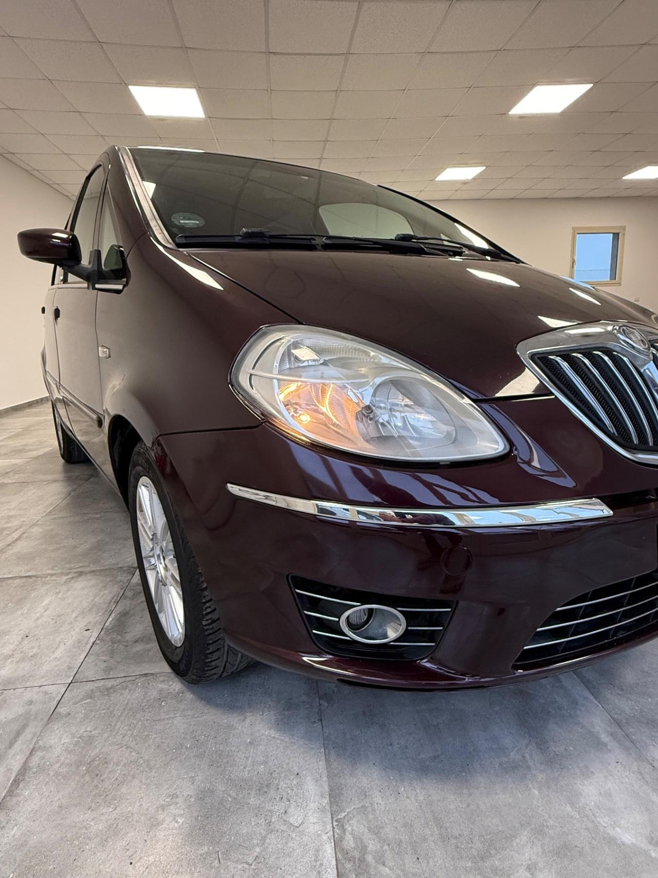 Lancia MUSA 1.3 Multijet 16V 90 CV Oro Plus Automatica